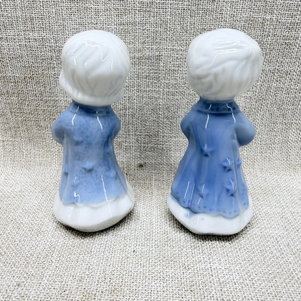 Vintage Blue White Ceramic Choir Boy Girl Figurines Candle Holder Set of 2